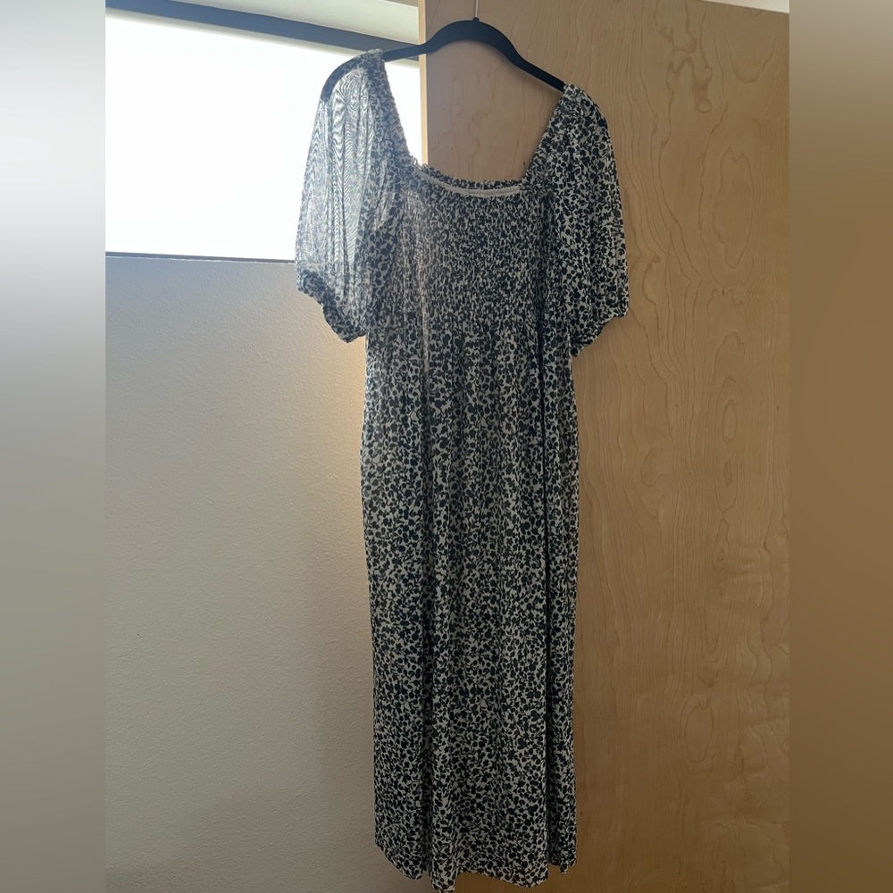 Baum Und Pferdgarten Blue and White Floral Puff Sleeve Dress